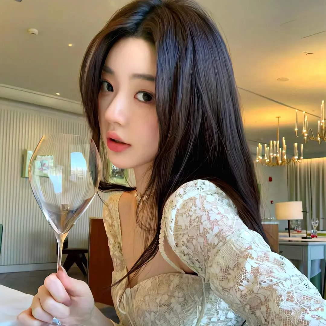 配角